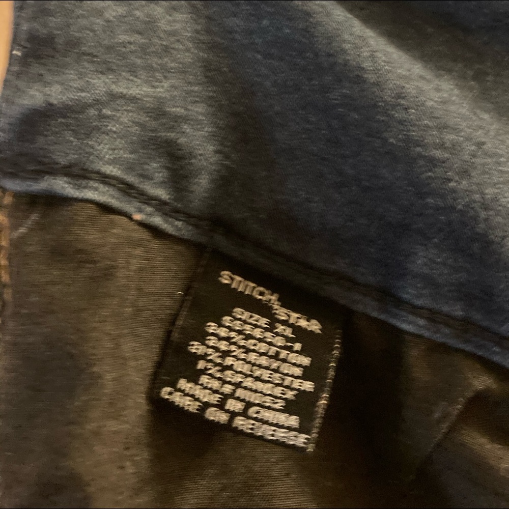 Stitch XL stretch jeans. Comfortable waistband.